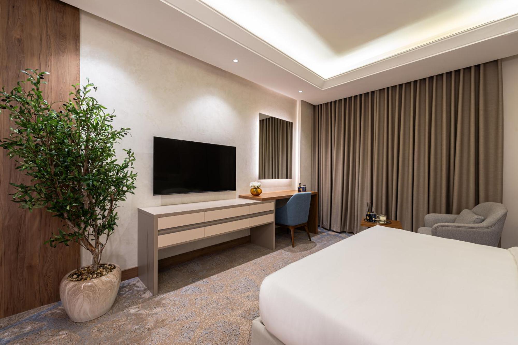 Voyage Hotel & Suites リヤード エクステリア 写真